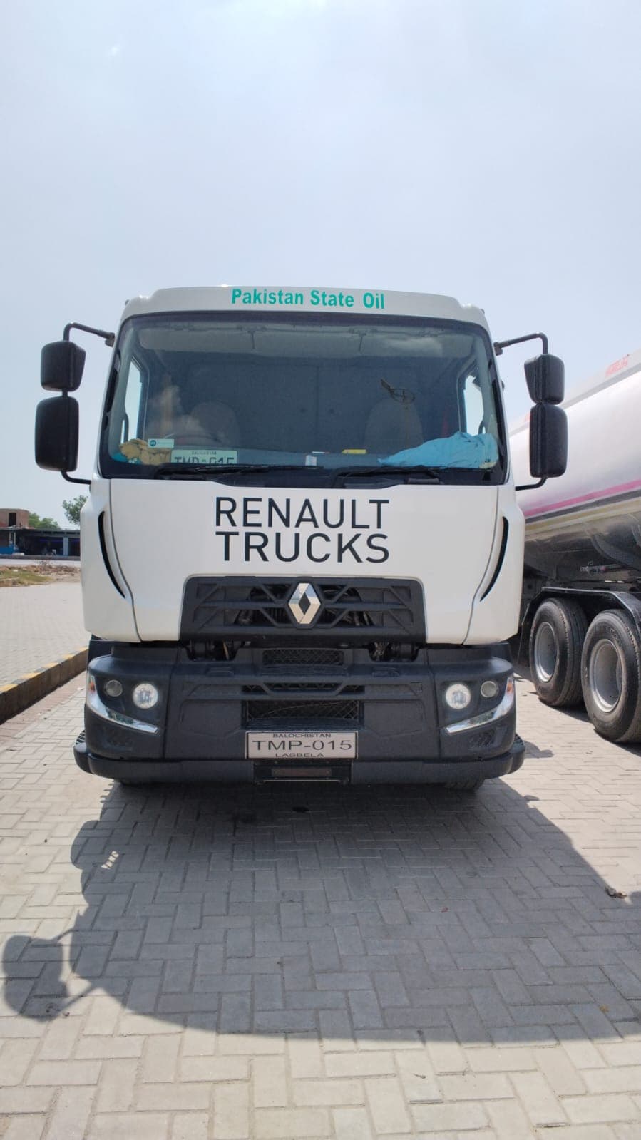 Renault 48 KL oil tanker TMP-015