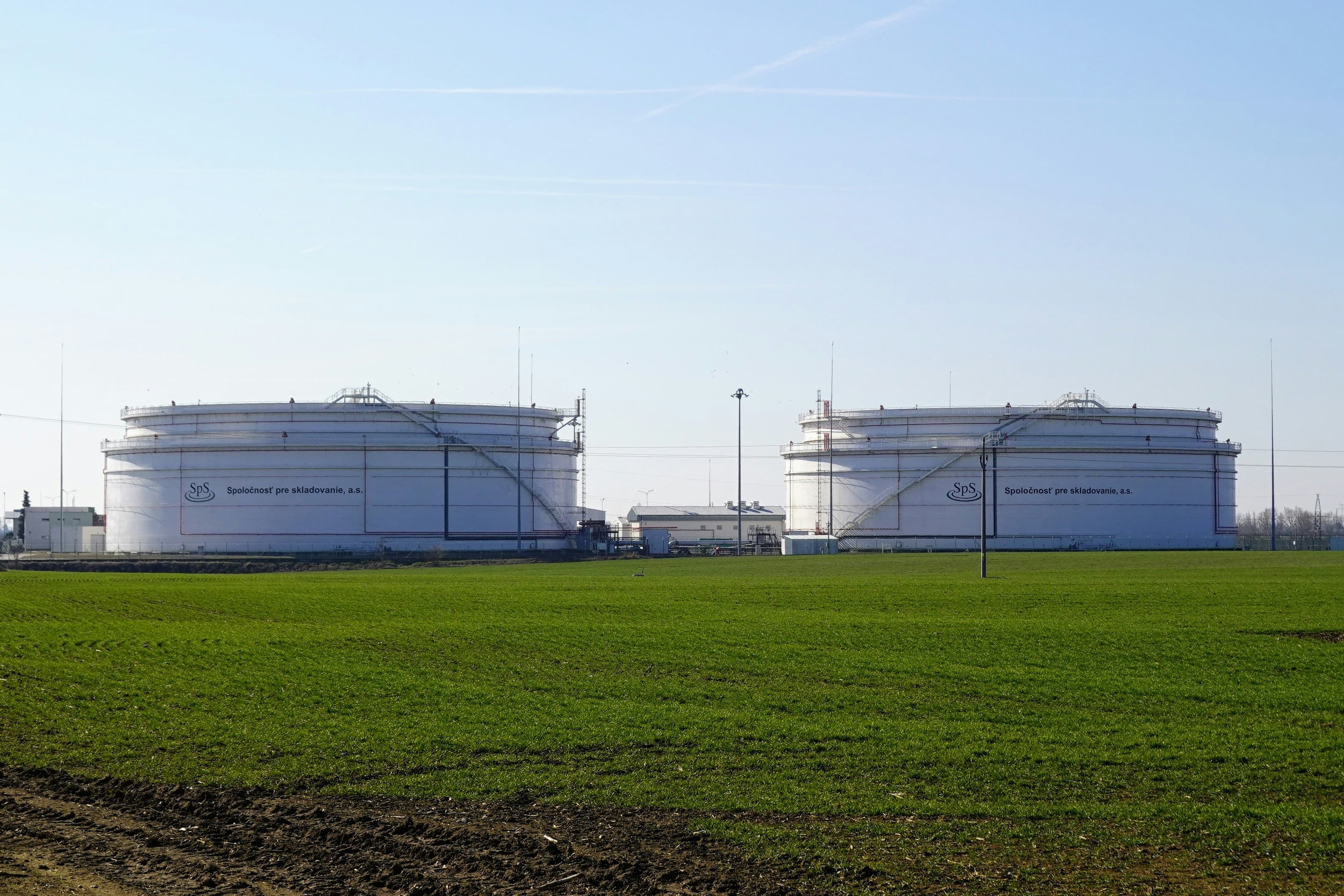 Rahim Enterprises facility and fleet